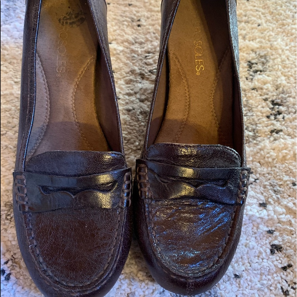 Aerosoles heeled loafers